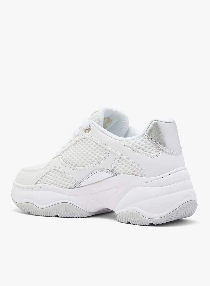 جس هاربا سنيكرز قصيرة